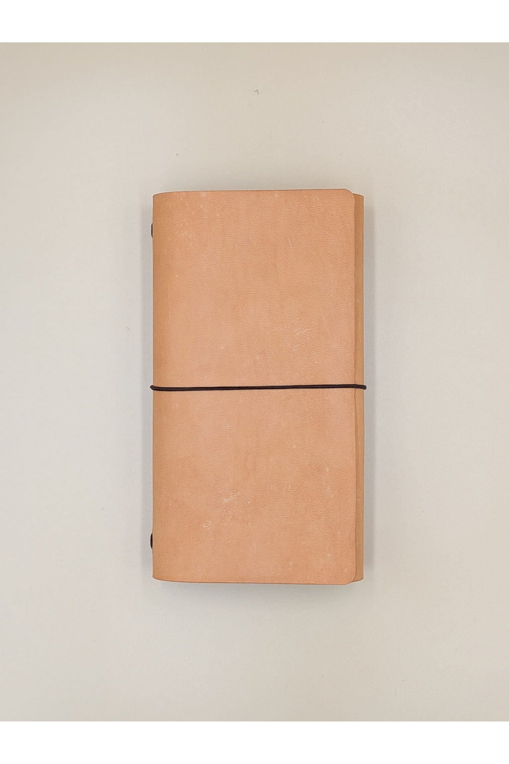 Traveller's (Traverller's Notebook) size leather journal cover Beach Sand / Tan colour