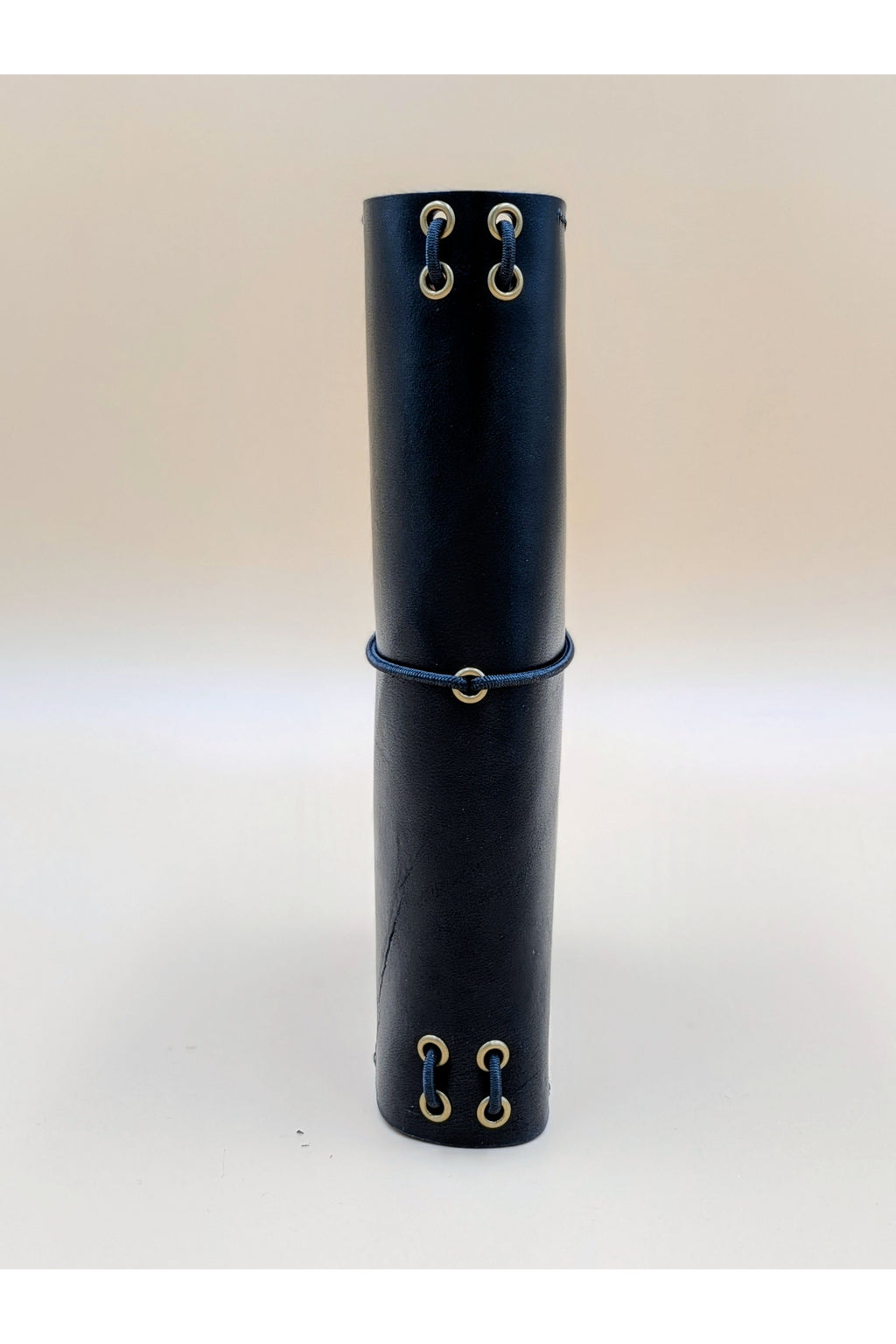 A6 bi-fold leather journal cover Jet Black colour spine view